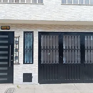 Privatunterkunft Room's El Dorado, Bogotá